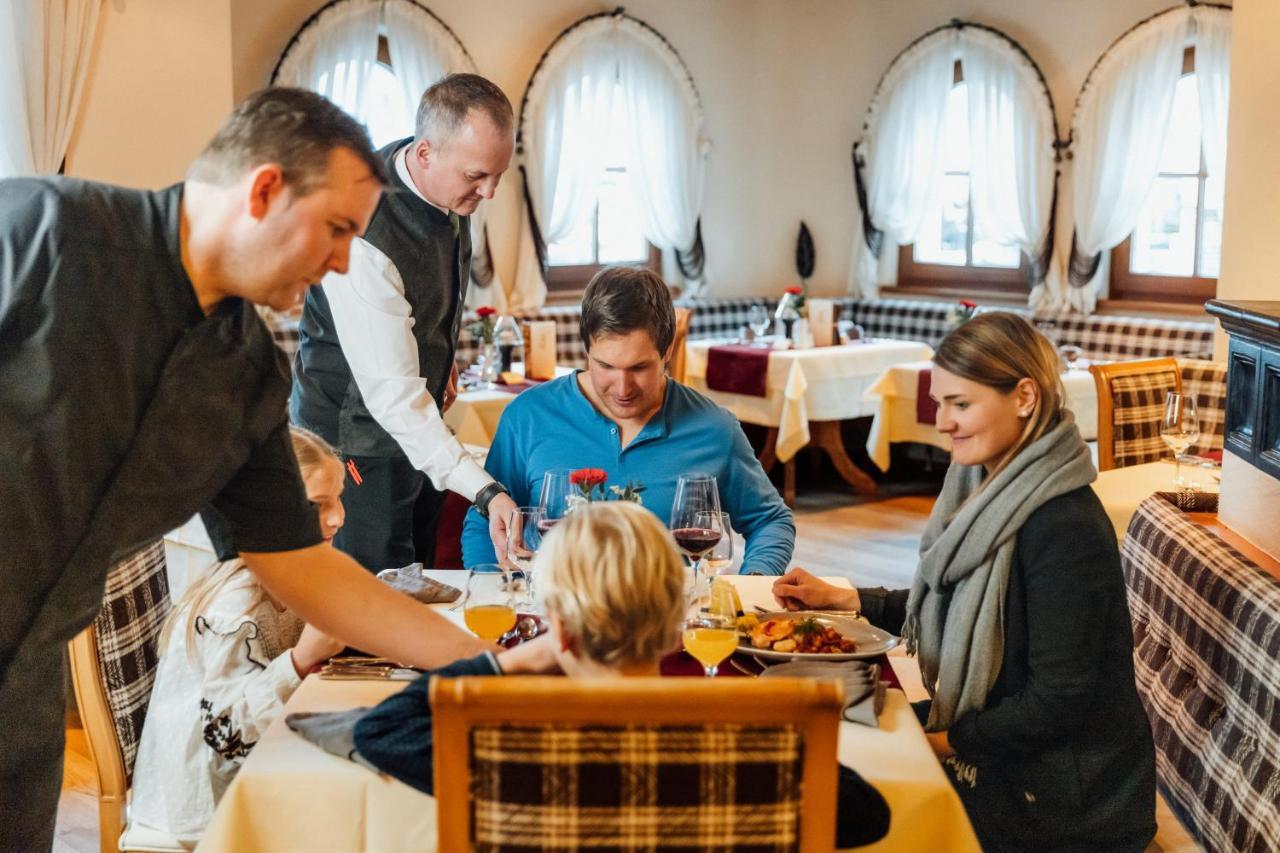 Hotel Mittagskogel Pitztal Санкт-Леонхард-им-Пицталь Экстерьер фото