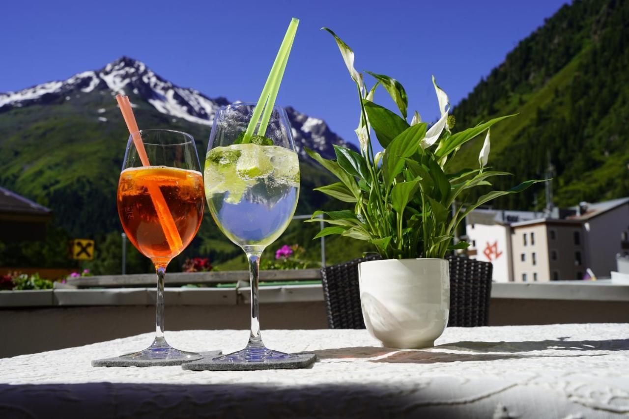 Hotel Mittagskogel Pitztal Санкт-Леонхард-им-Пицталь Экстерьер фото