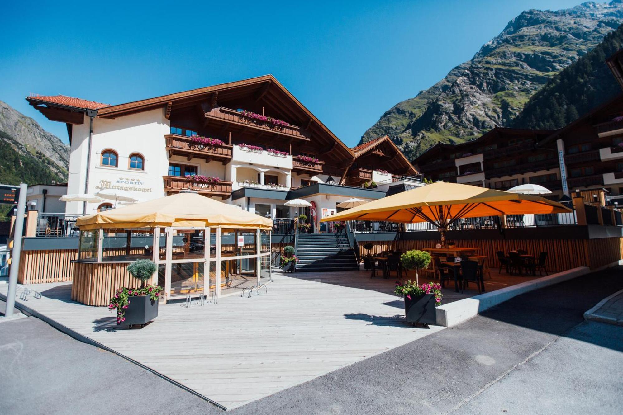 Hotel Mittagskogel Pitztal Санкт-Леонхард-им-Пицталь Экстерьер фото